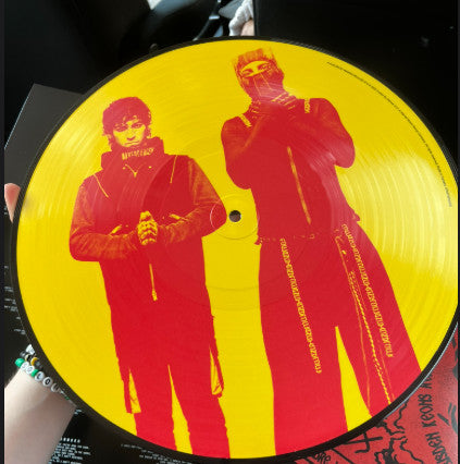 Breach (ACHTUNG PICTURE VINYL) | Mint (M) Mint (M) - ALT/INDIE *SEALED*