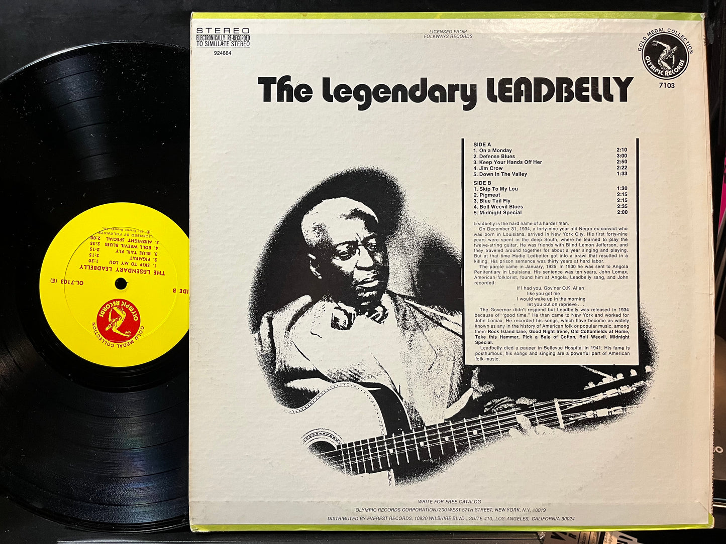 Leadbelly - The Legendary Leadbelly (VINYL) | Near Mint (NM) Excellent (EX) - BLUES / USED *NEAR MINT*