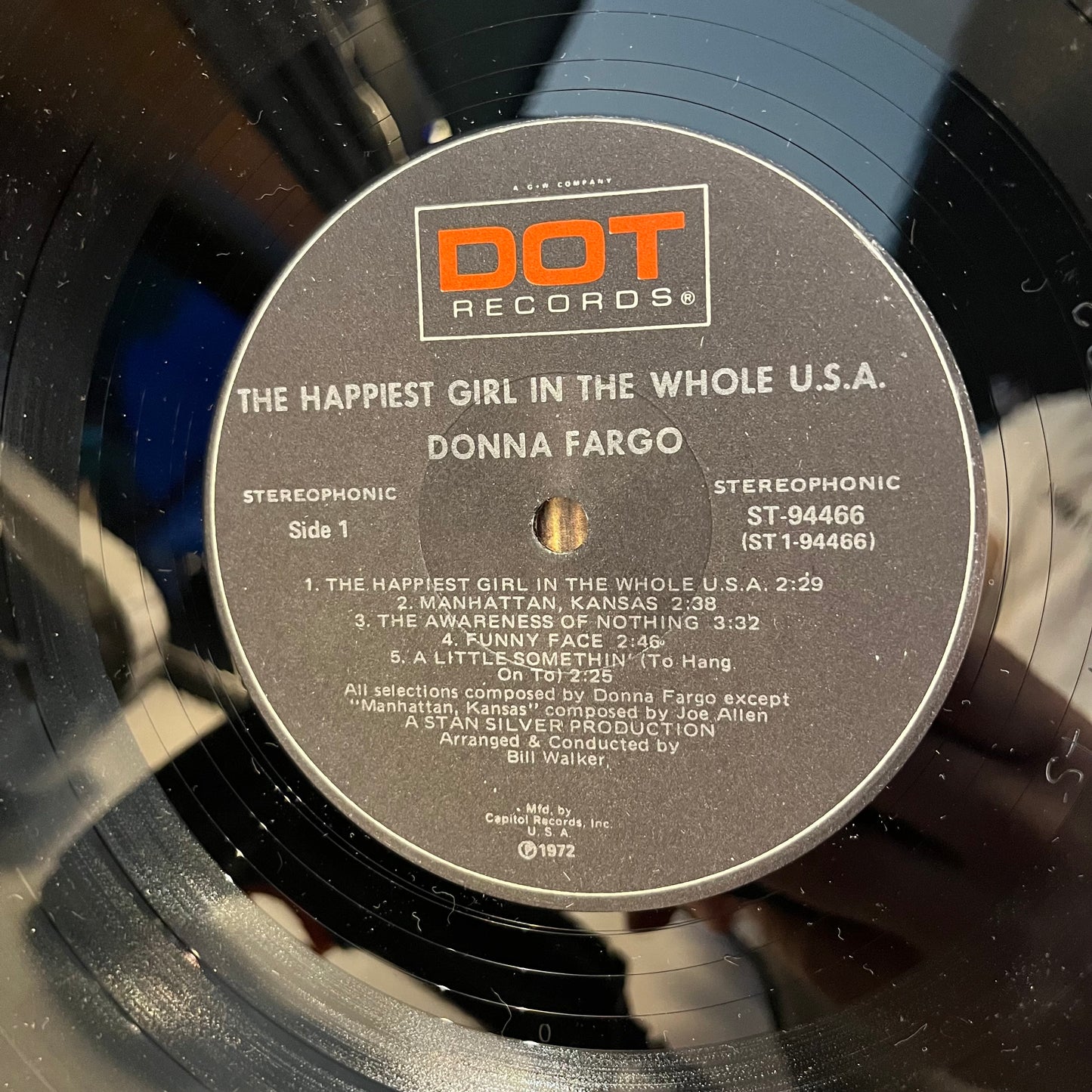 Donna Fargo - Happiest Girl In The World | Near Mint (NM) Near Mint (NM) - COUNTRY / USED *NEAR MINT*
