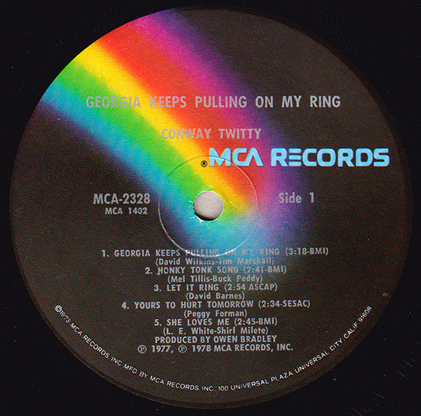 Georgia Keeps Pulling On My Ring (VINYL) | Near Mint (NM) Excellent (EX) - COUNTRY / USED *NEAR MINT*
