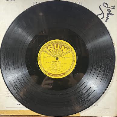 Sings The Songs That Made Him Famous (VINYL) | Very Good (VG) Good Plus (G+) - COUNTRY / USED *VERY GOOD*