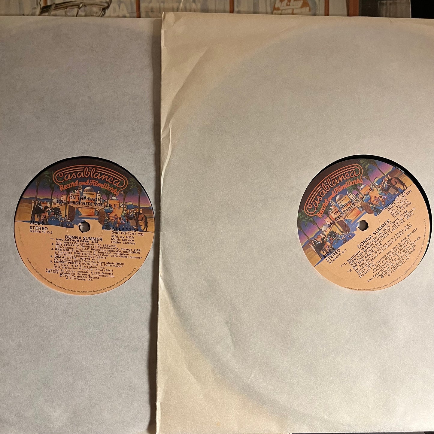 Donna Summer - On The Radio: Greatest Hits Vol. 1 & 2 *CLUB/RCA* | Near Mint (NM) Near Mint (NM) - DISCO / USED *NEAR MINT*
