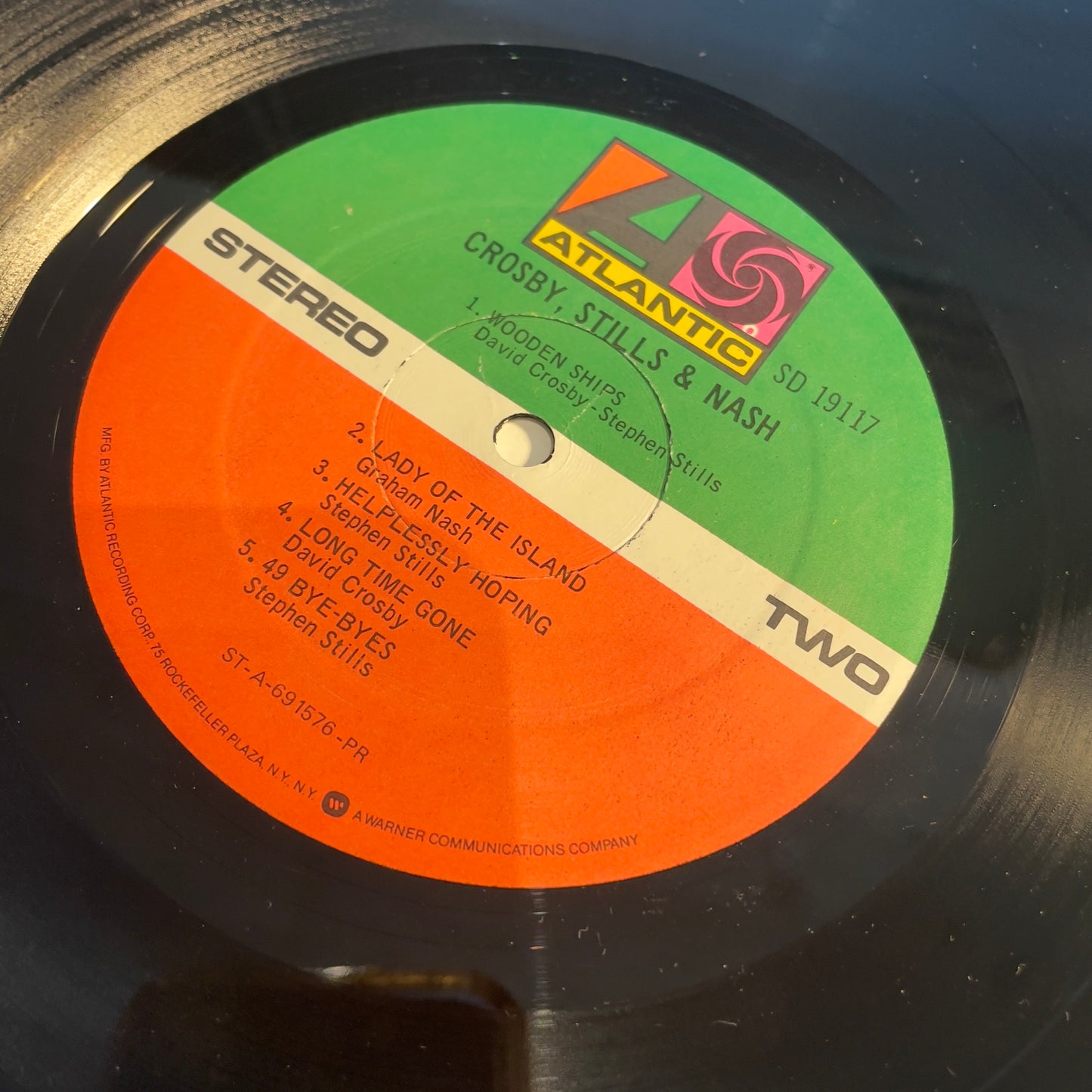 Crosby, Stills & Nash (VINYL) | Excellent (EX) Excellent+ (EX+) - FOLK / USED *EXCELLENT*