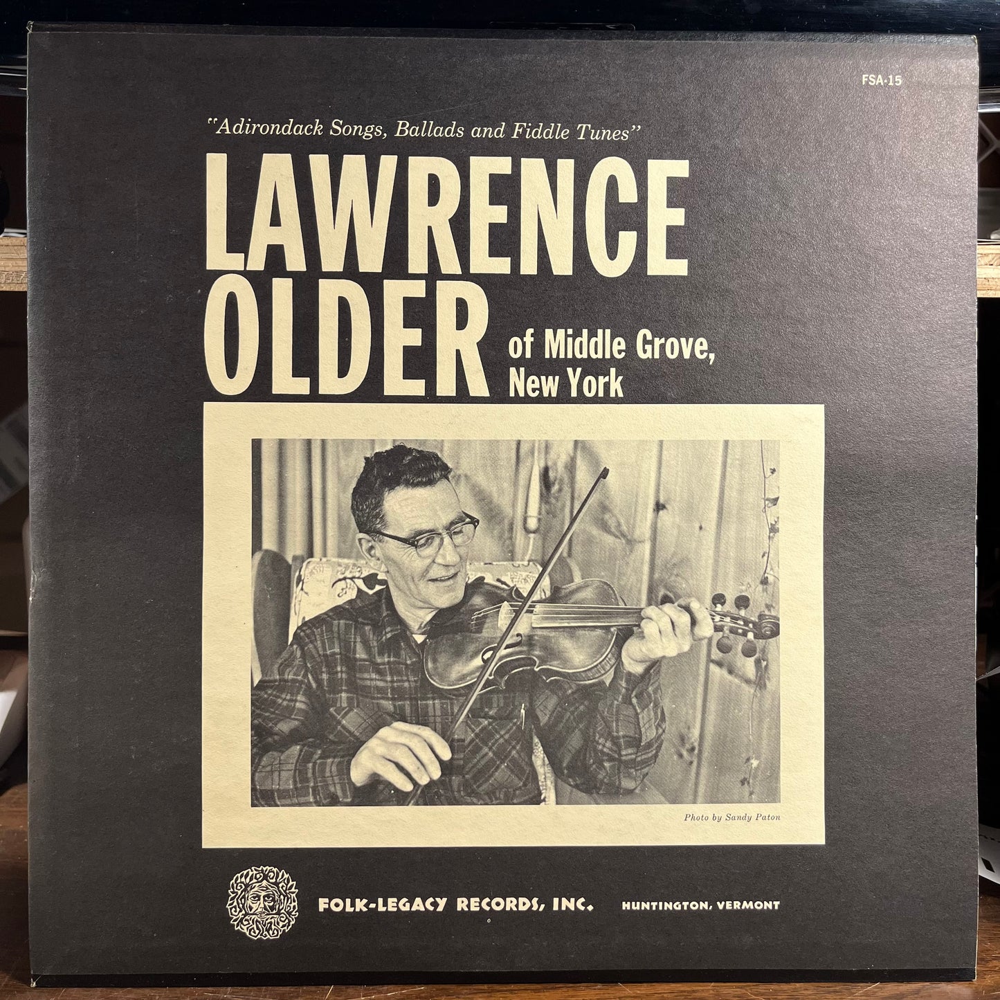 Lawrence Older Of Middle Grove, New York (VINYL) | Near Mint (NM or M-) Near Mint- (NM-) - FOLK / USED *NEAR MINT*
