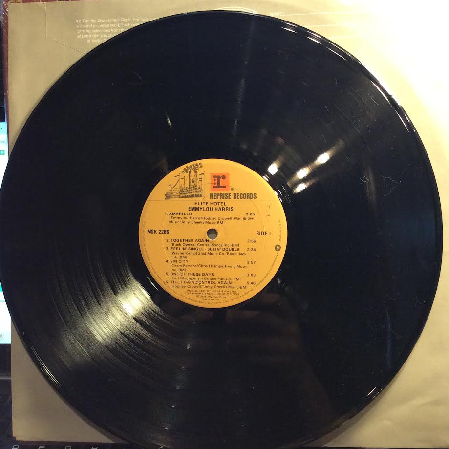 Elite Hotel (VINYL) | Near Mint (NM) Near Mint (NM) - FOLK / USED *NEAR MINT*