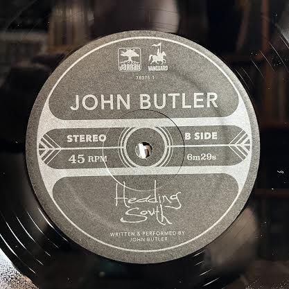 Ocean (VINYL) | Near Mint (NM or M-) Near Mint (NM or M-) - FOLK / USED *NEAR MINT*