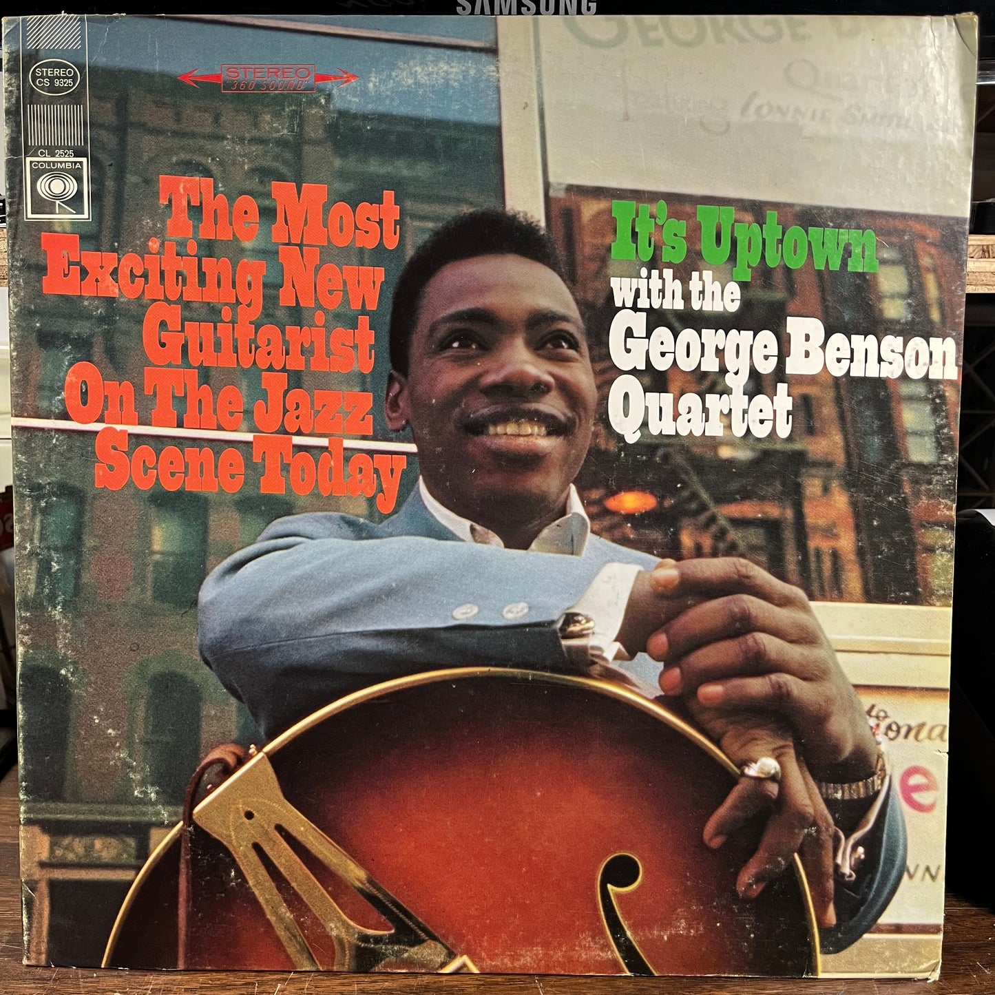It's Uptown (LP) | Near Mint (NM) Very Good Plus (VG+) - FUNK / USED *NEAR MINT*
