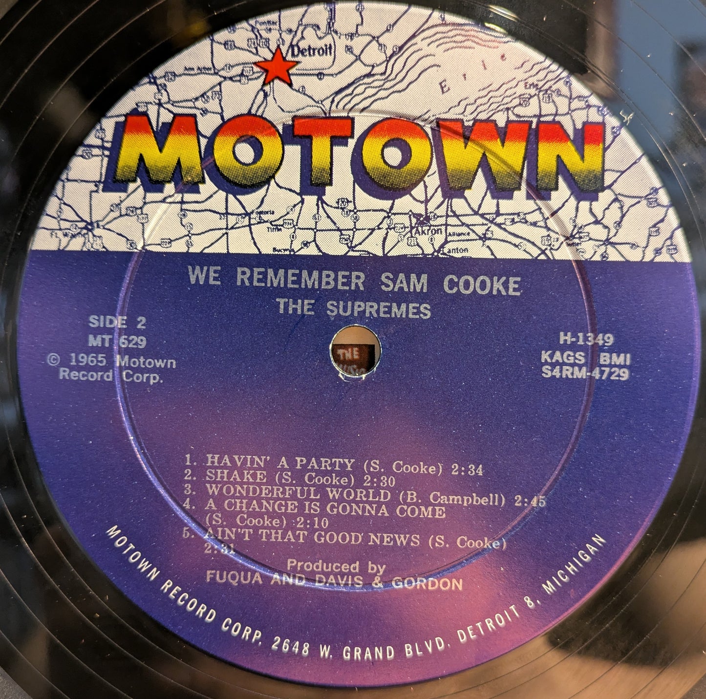 We Remember Sam Cooke (VINYL) | Very Good Plus (VG+) Very Good Plus (VG+) - FUNK / USED *VERY GOOD+*