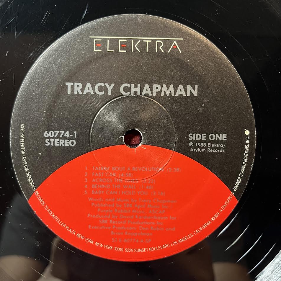 Tracy Chapman - Tracy Chapman (VINYL) | Very Good (VG) Very Good (VG) - FUNK / USED *VERY GOOD*