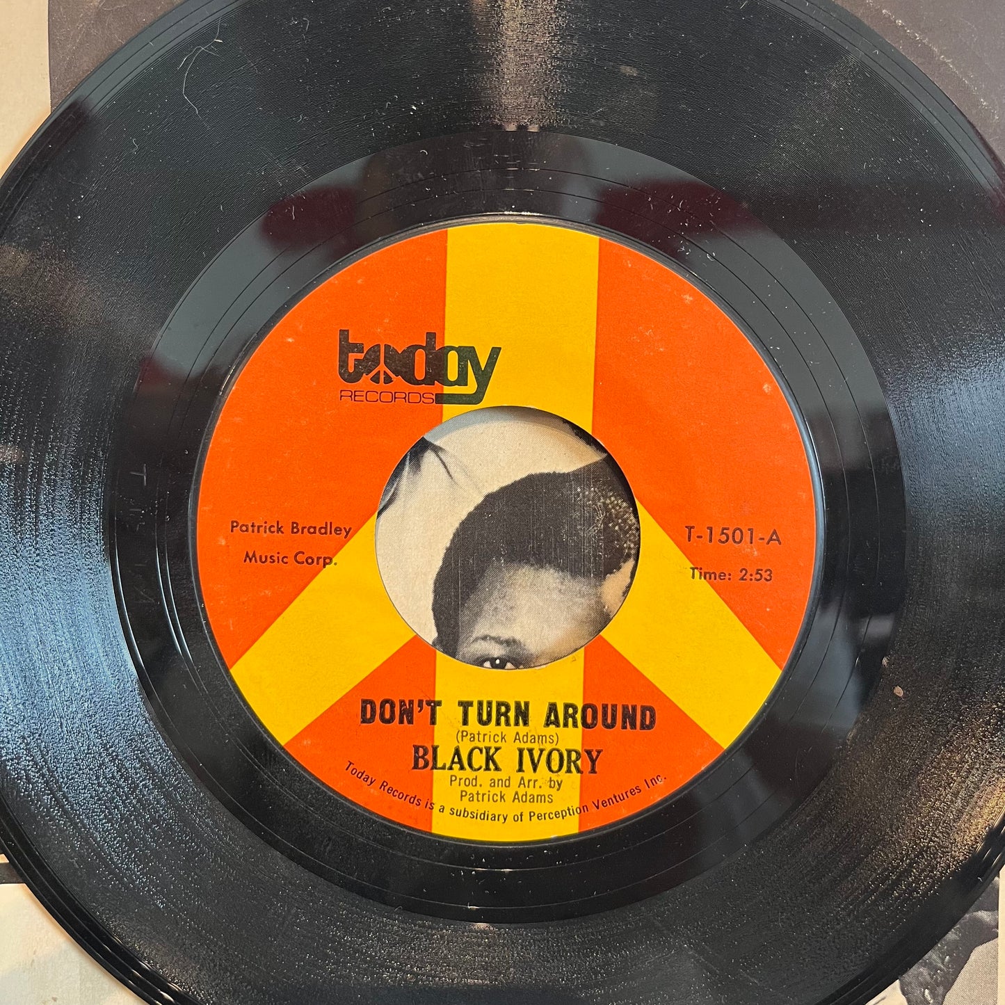 Black Ivory - Don't Turn Around / I Keep Asking You Questions *45* | Very Good (VG) Very Good (VG) - FUNK / USED *VERY GOOD*