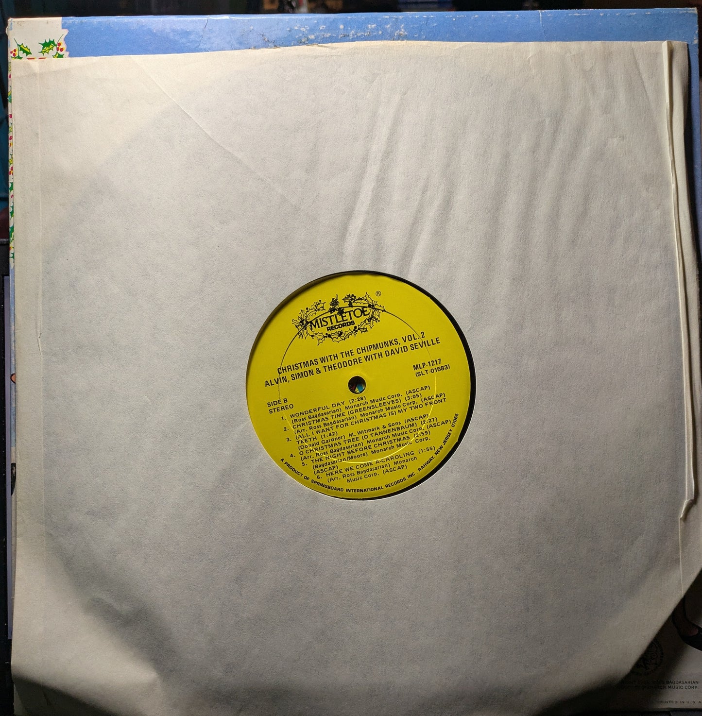 Christmas With The Chipmunks Volume 2 (VINYL) | Excellent (EX) Excellent (EX) - HOLIDAY / USED *EXCELLENT*