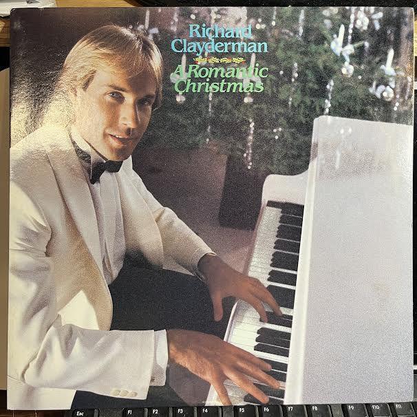 A Romantic Christmas (VINYL) | Near Mint (NM or M-) Near Mint (NM or M-) - HOLIDAY / USED *NEAR MINT*