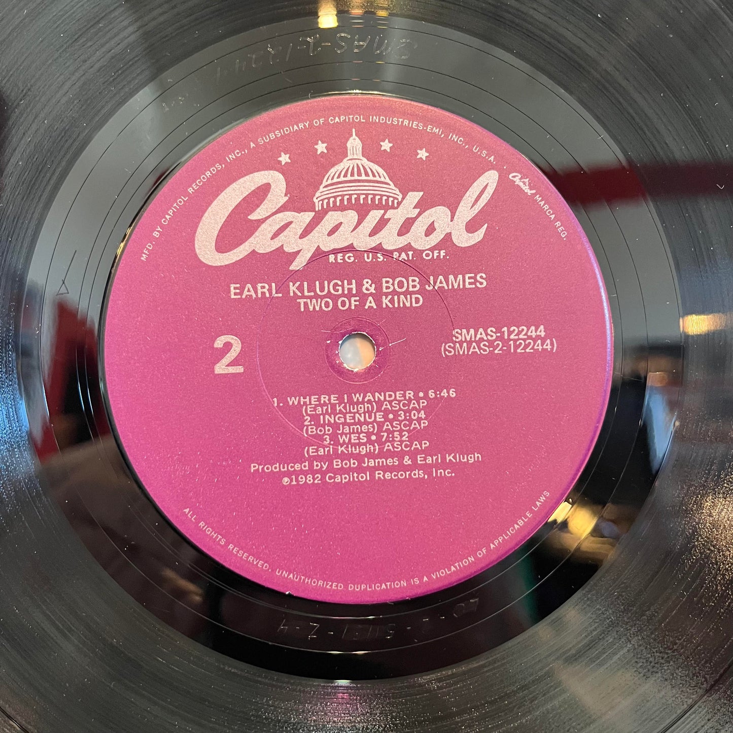 Earl Klugh - Two Of A Kind *WINCHESTER* | Excellent+ (EX+) Near Mint (NM) - JAZZ / USED *EXCELLENT+*