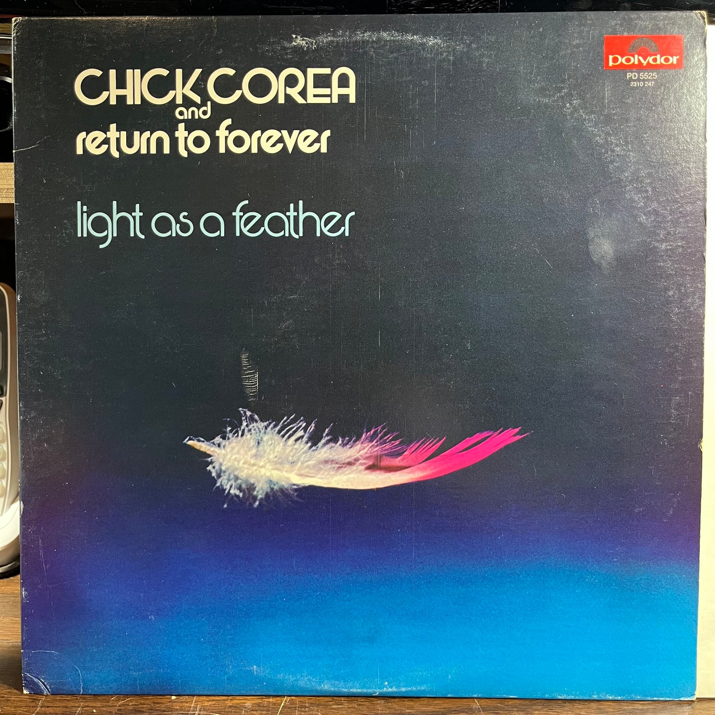 Light As A Feather (VINYL) | Excellent+ (EX+) Excellent (EX) - JAZZ / USED *EXCELLENT+*