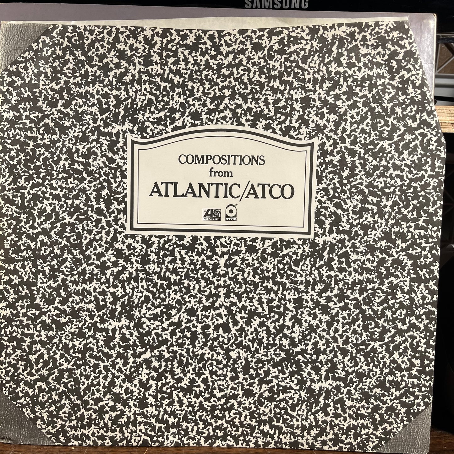 "Live" On Tour In Europe (LP) | NEAR MINT MINUS (NM-) Excellent (EX) - JAZZ / USED *NEAR MINT-*