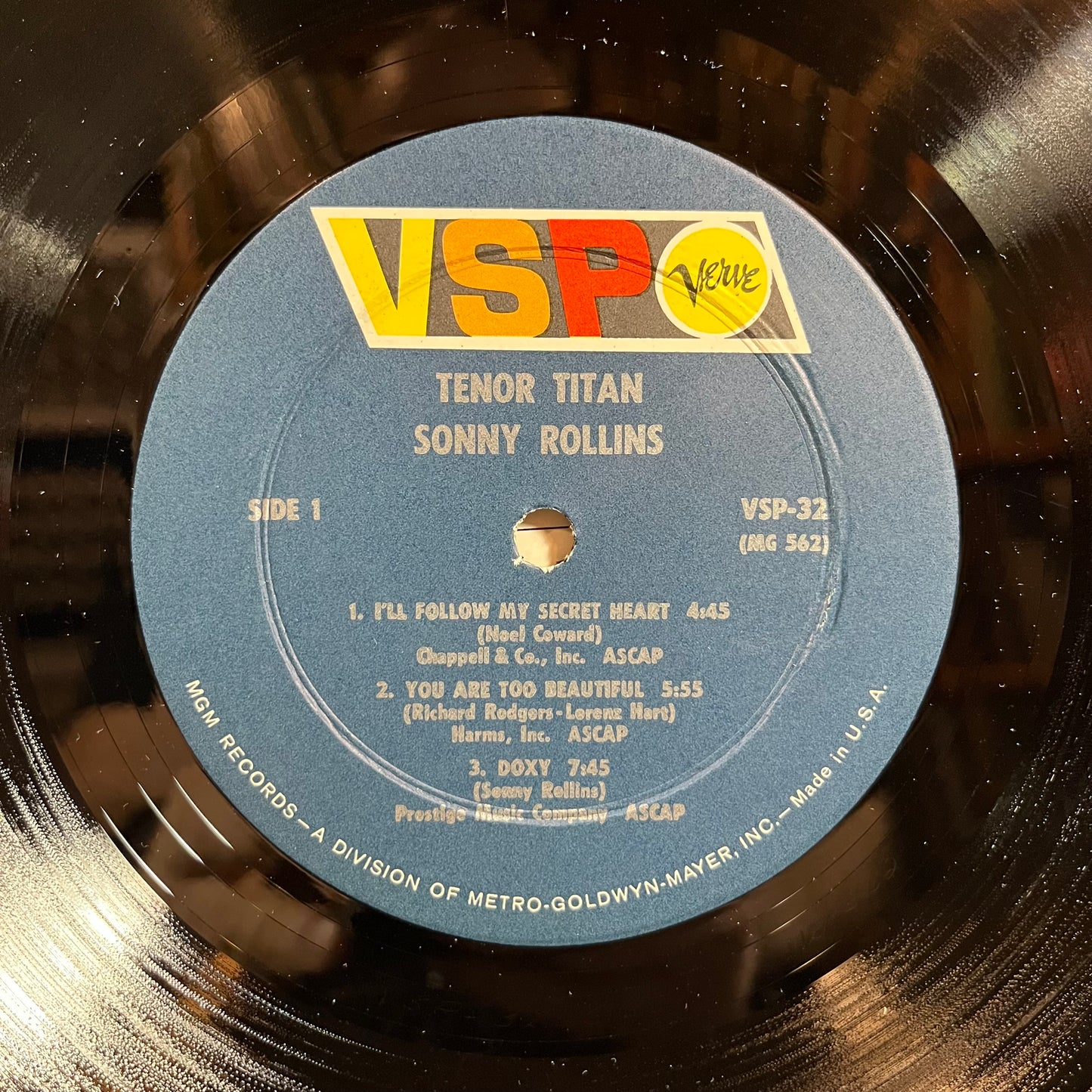 Tenor Titan (VINYL) | Near Mint- (NM-) Near Mint (NM) - JAZZ / USED *NEAR MINT-*