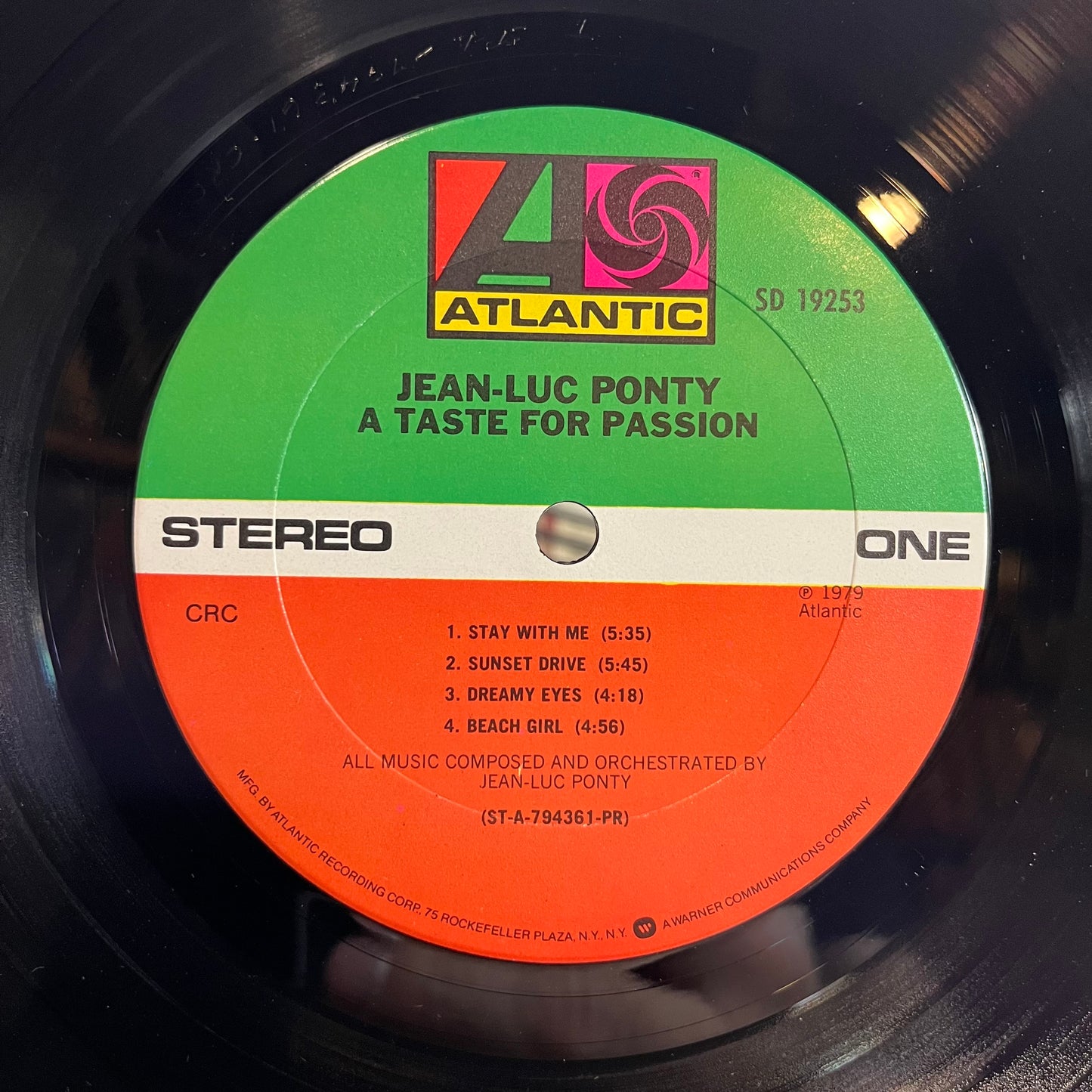 A Taste For Passion (VINYL) | Near Mint- (NM-) Near Mint- (NM-) - JAZZ / USED *NEAR MINT-*