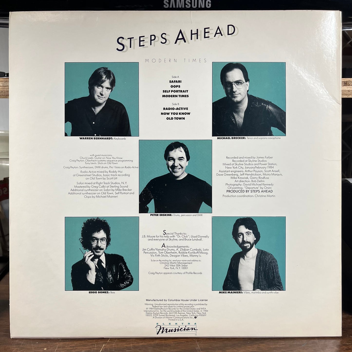 Modern Times (LP) | Near Mint (NM) Near Mint (NM) - JAZZ / USED *NEAR MINT*
