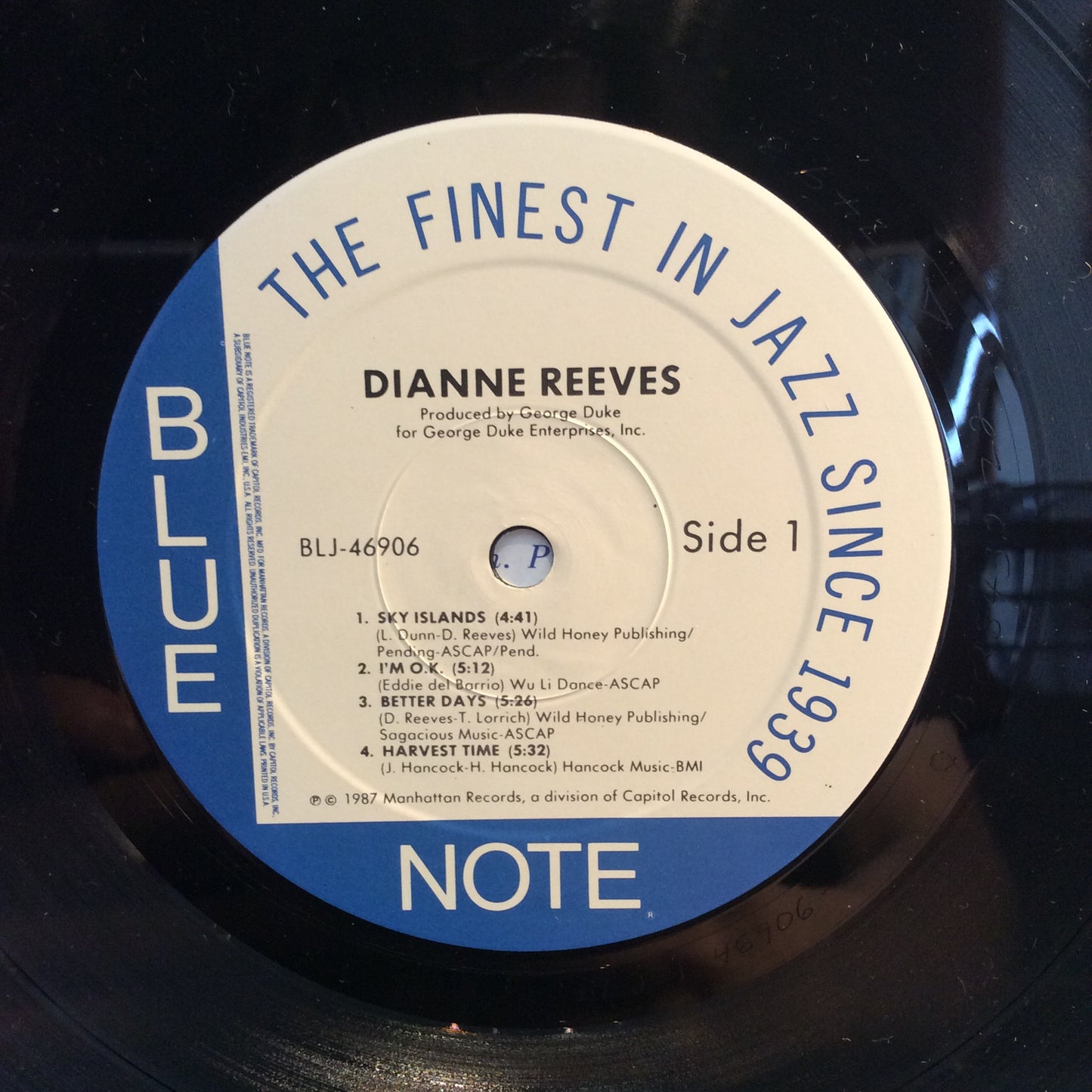 Dianne Reeves (VINYL) | Near Mint (NM) Near Mint (NM) - JAZZ / USED *NEAR MINT*