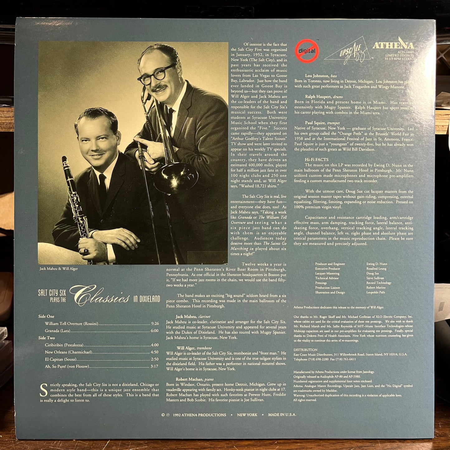 Salt City Six Plays The Classics In Dixieland (VINYL) | Near Mint (NM) Near Mint (NM) - JAZZ / USED *NEAR MINT*