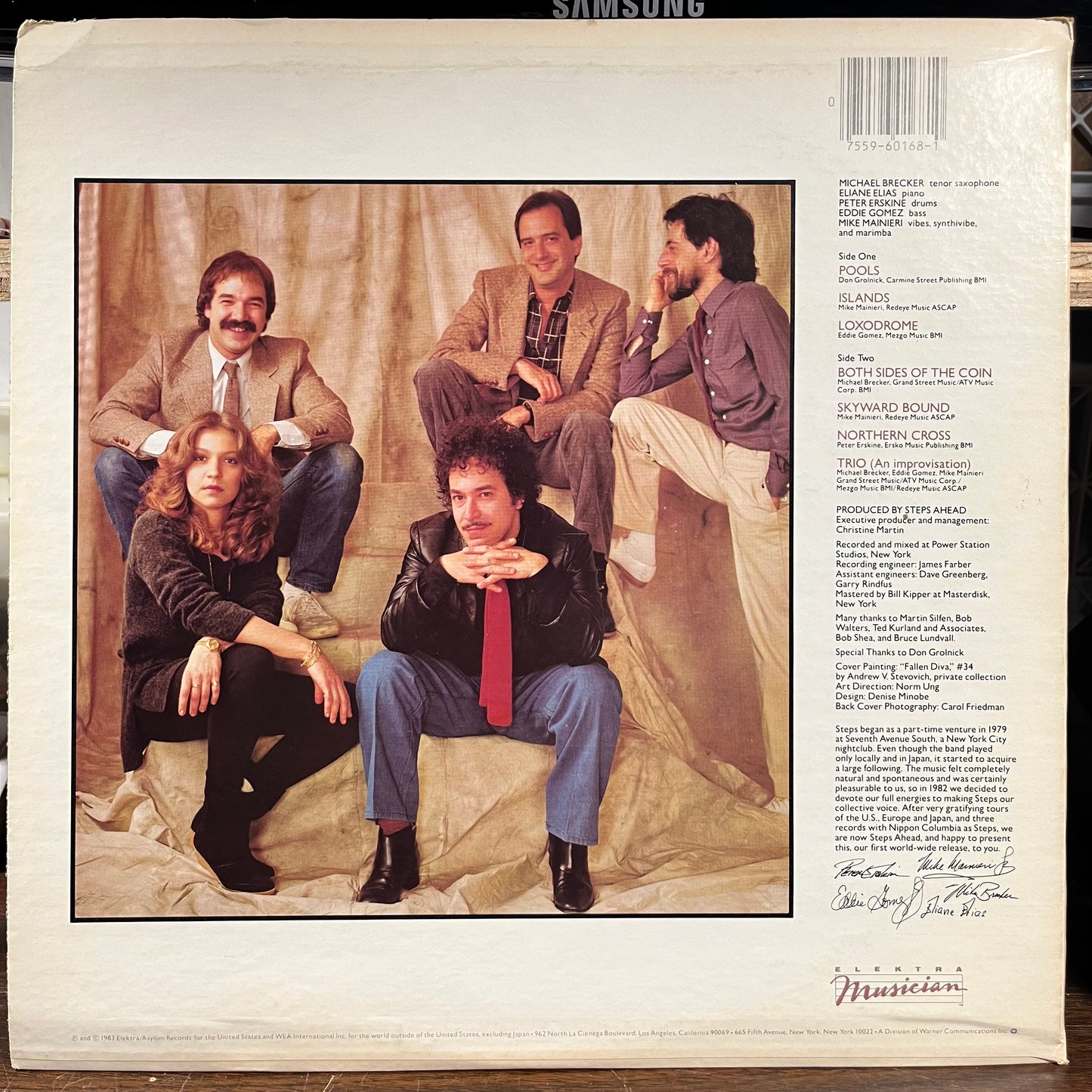 Steps Ahead (LP) | Near Mint (NM) Excellent+ (EX+) - JAZZ / USED *NEAR MINT*