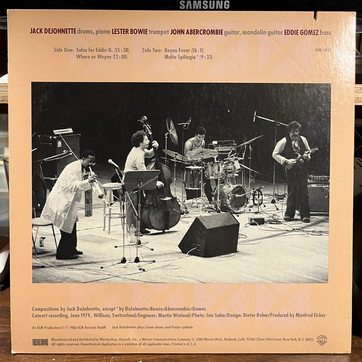 New Directions In Europe (VINYL) | Near Mint (NM) Near Mint (NM) - JAZZ / USED *NEAR MINT*