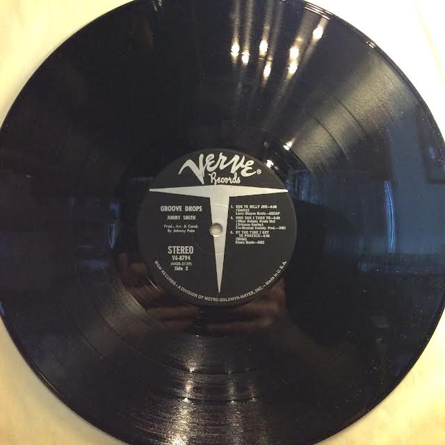 Groove Drops (VINYL) | Near Mint (NM or M-) Near Mint- (NM-) - JAZZ / USED *NEAR MINT*