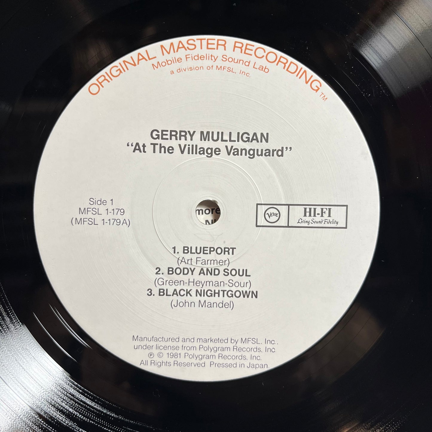 Gerry Mulligan And The Concert Jazz Band At The Village Vanguard (VINYL) | Near Mint (NM) Near Mint (NM) - JAZZ / USED *NEAR MINT*
