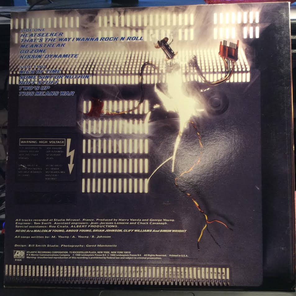 Blow Up Your Video (VINYL) | Near Mint (NM) Near Mint (NM) - METAL / USED *NEAR MINT*