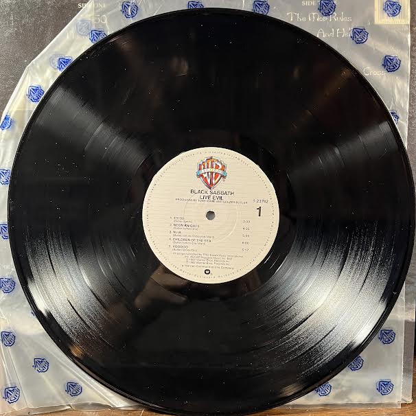 Live Evil (2xLP) | Near Mint (NM or M-) Excellent+ (EX+) - METAL / USED *NEAR MINT*