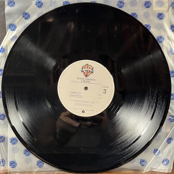 Live Evil (2xLP) | Near Mint (NM or M-) Excellent+ (EX+) - METAL / USED *NEAR MINT*