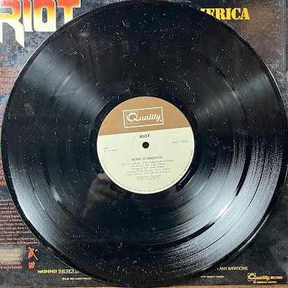 Born In America (VINYL) | Near Mint (NM or M-) Excellent+ (EX+) - METAL / USED *NEAR MINT*
