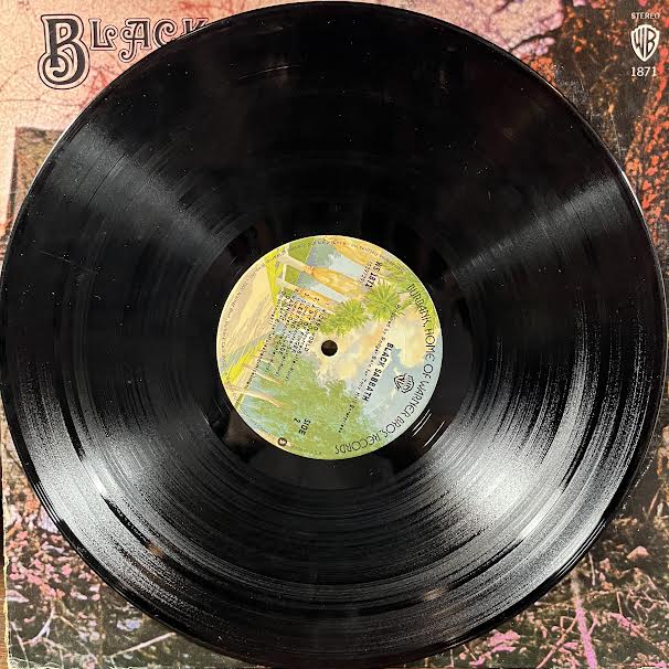 Black Sabbath (VINYL) | Very Good Plus (VG+) Very Good Plus (VG+) - METAL / USED *VERY GOOD+*