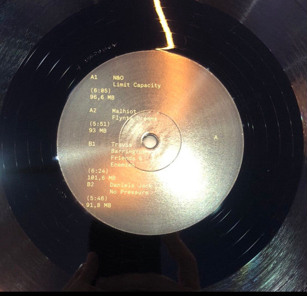 AFMPC 001 | Mint (M) Mint (M)