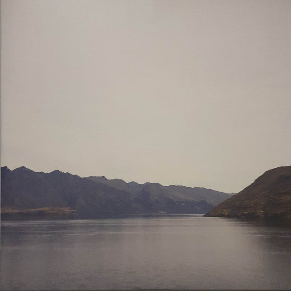 Willowbank | Mint (M) Mint (M)