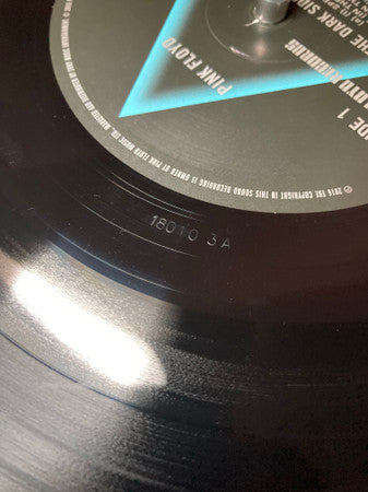 The Dark Side Of The Moon | Mint (M) Mint (M)