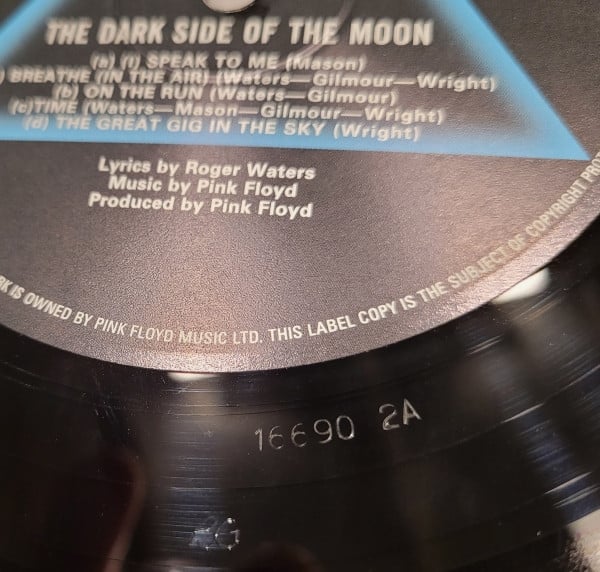 The Dark Side Of The Moon | Mint (M) Mint (M)