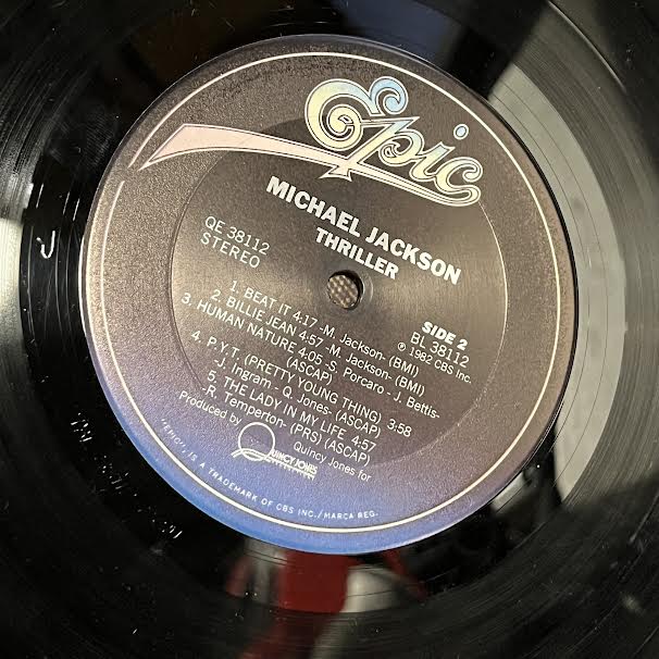 Thriller (VINYL) | Very Good Plus (VG+) Very Good Plus (VG+) - POP / USED *VERY GOOD++*