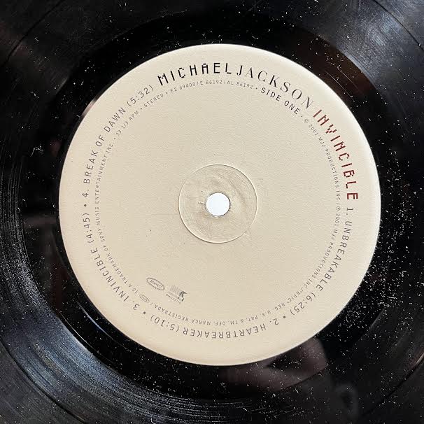 Invincible (2xVINYL) | Very Good (VG) Excellent (EX) - POP / USED *VERY GOOD*