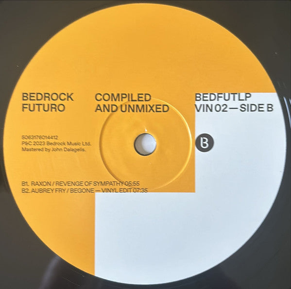 Bedrock Futuro | Mint (M) Mint (M)