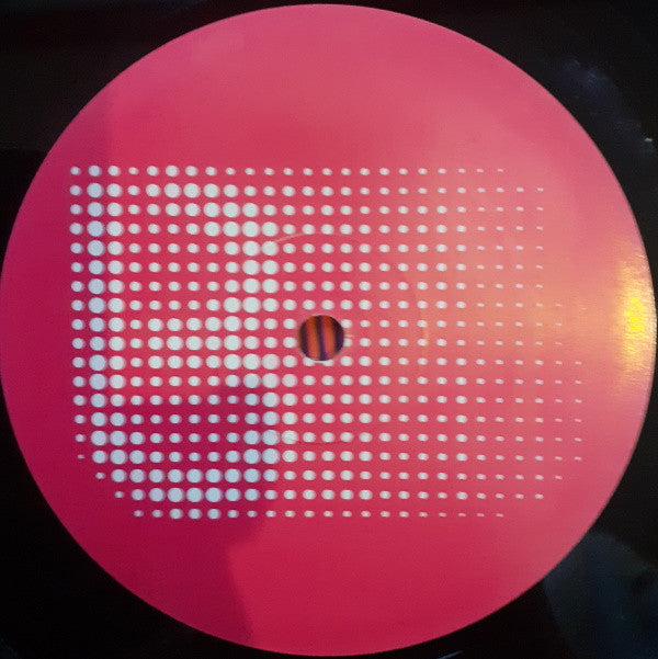 It Scares Me | Very Good Plus (VG+) Near Mint (NM)