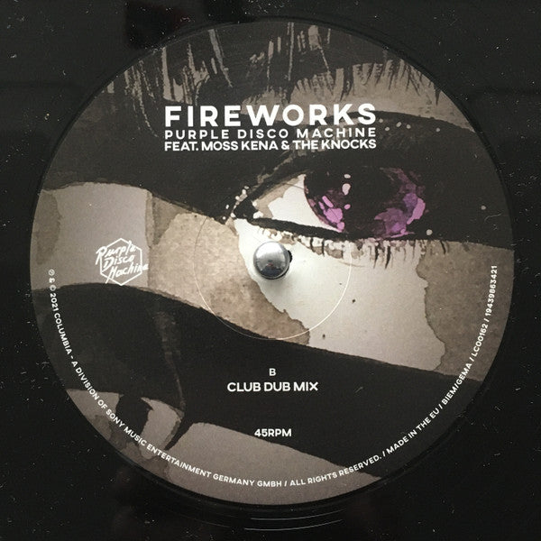 Fireworks | Mint (M) Mint (M)