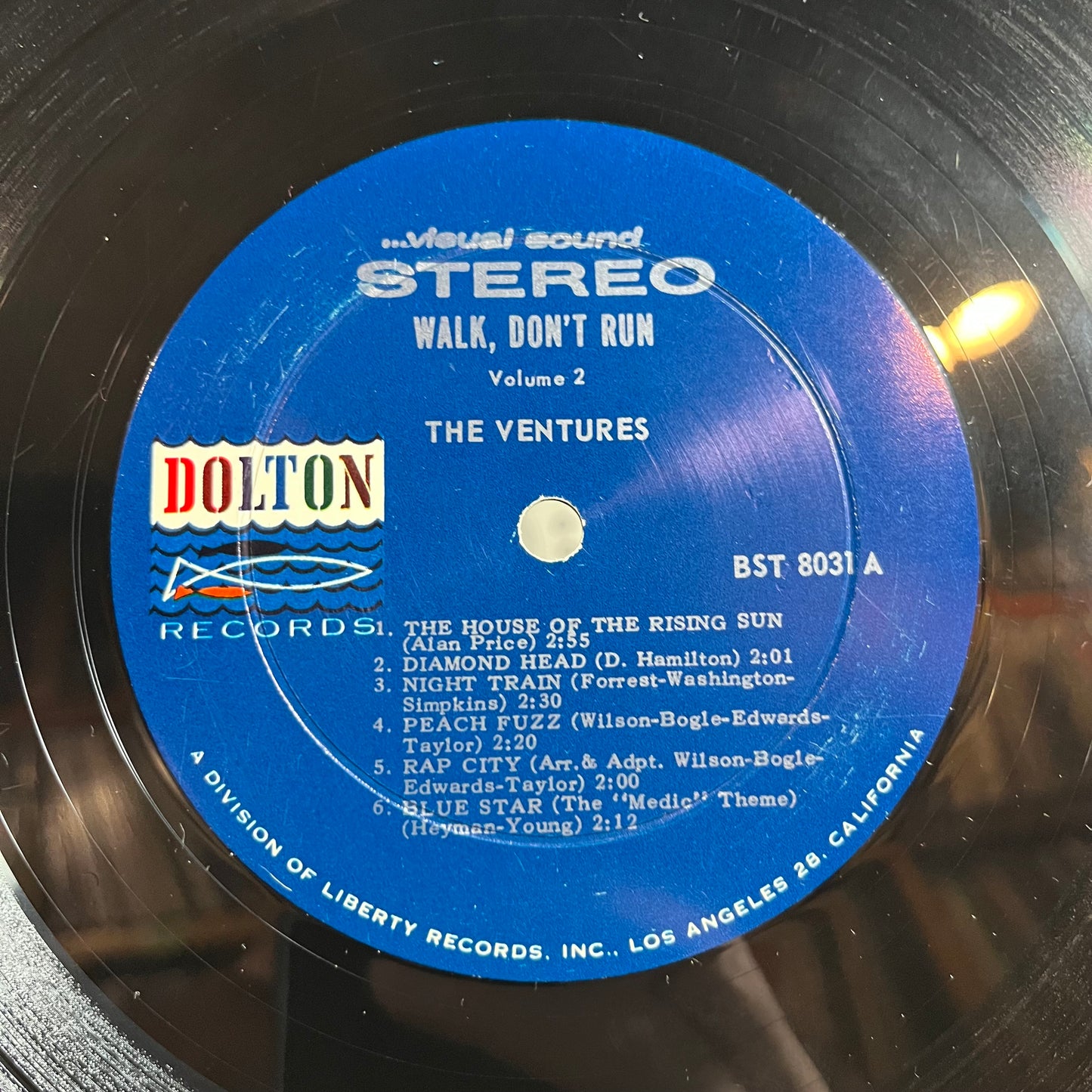 Walk, Don't Run Vol. 2 (VINYL) | Excellent+ (EX+) Excellent (EX) - ROCK / USED *EXCELLENT+*