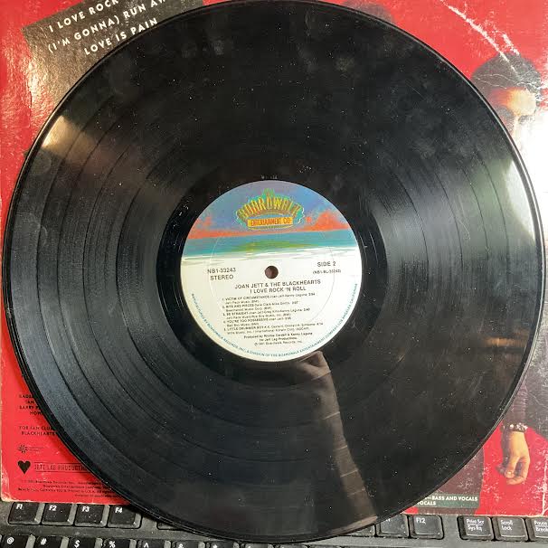 I Love Rock 'N Roll (VINYL) | Excellent (EX) Good Plus (G+) - ROCK / USED *EXCELLENT*