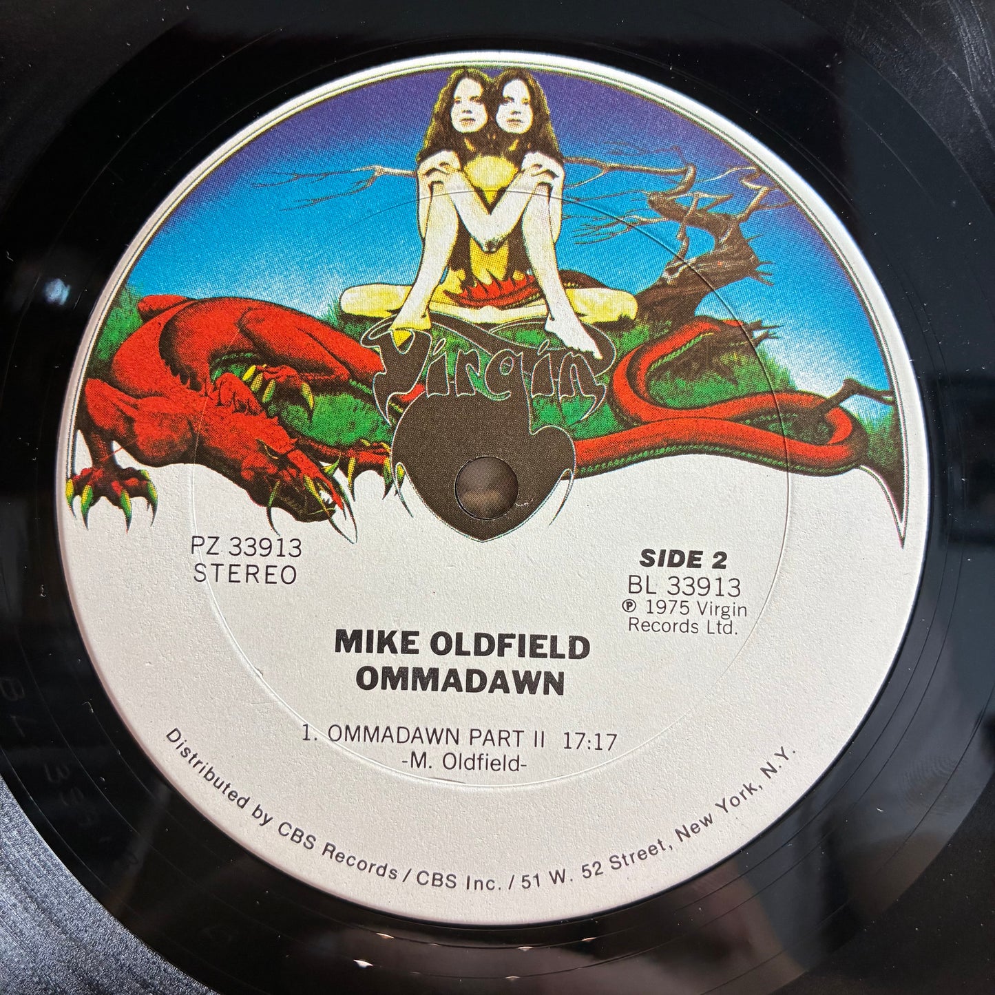 Mike Oldfield - Ommadawn (VINYL LP Virgin – PZ 33913) | USED Excellent (EX) Very Good Plus (VG+) - ROCK / USED *EXCELLENT*