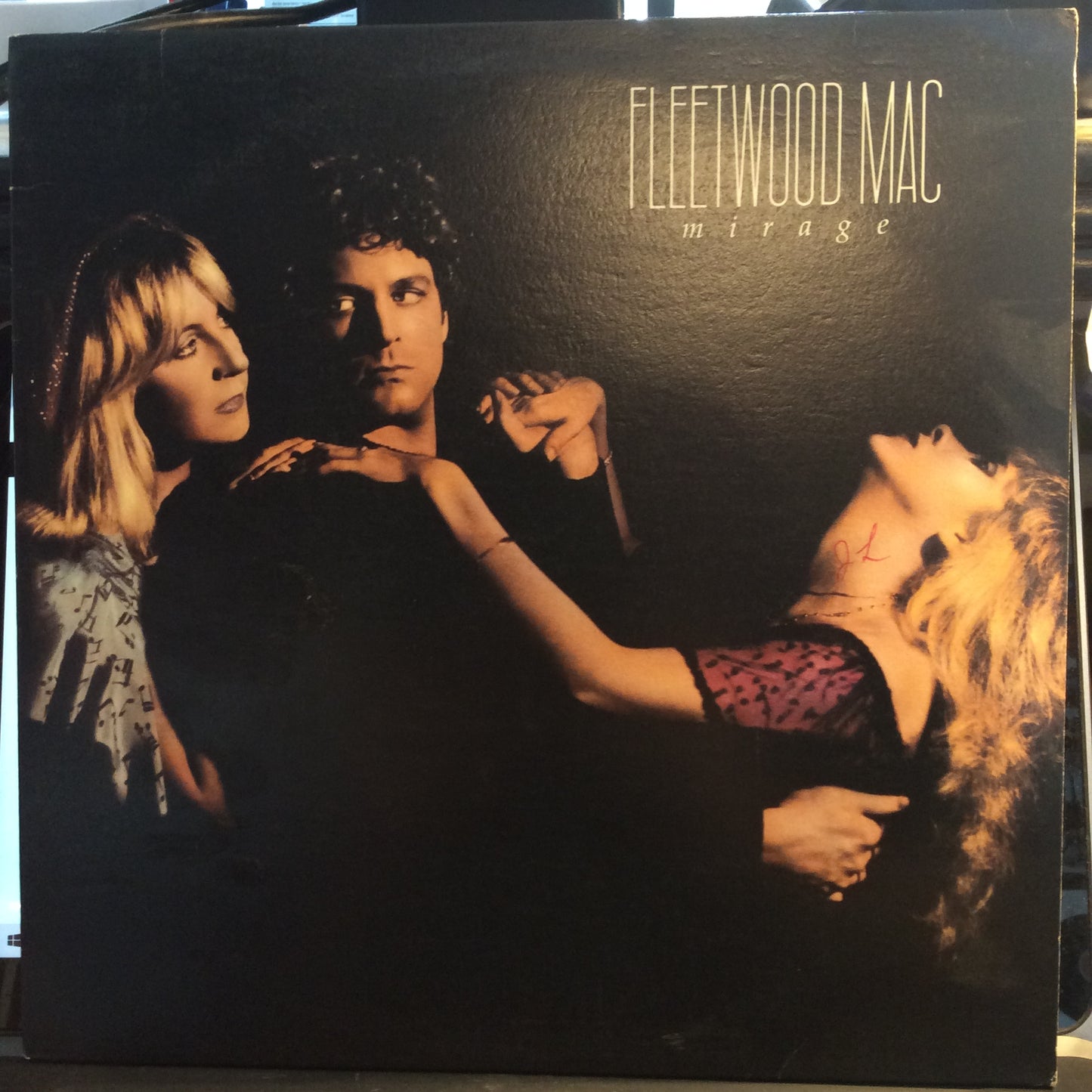 Mirage (VINYL) | Excellent (EX) Excellent (EX) - ROCK / USED *EXCELLENT*