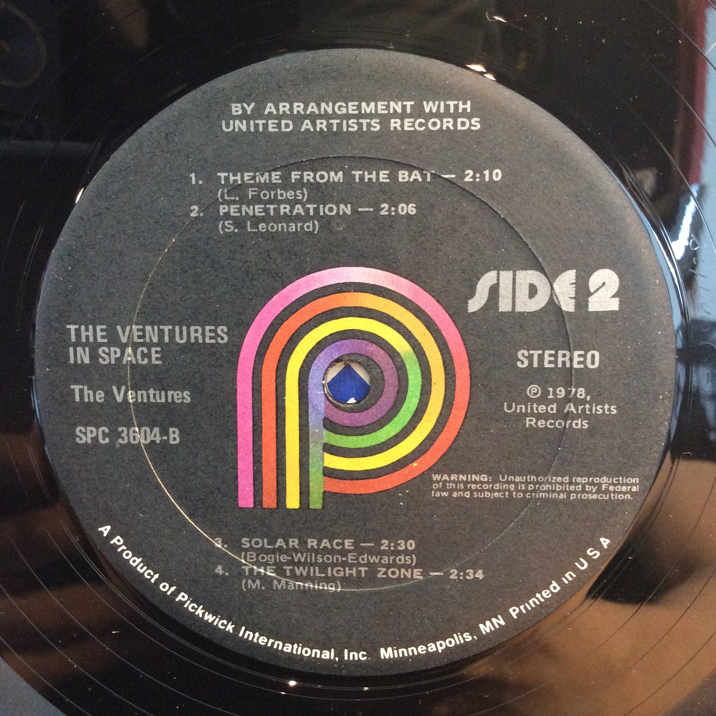 The Ventures In Space (VINYL) | Excellent (EX) Very Good Plus (VG+) - ROCK / USED *EXCELLENT*