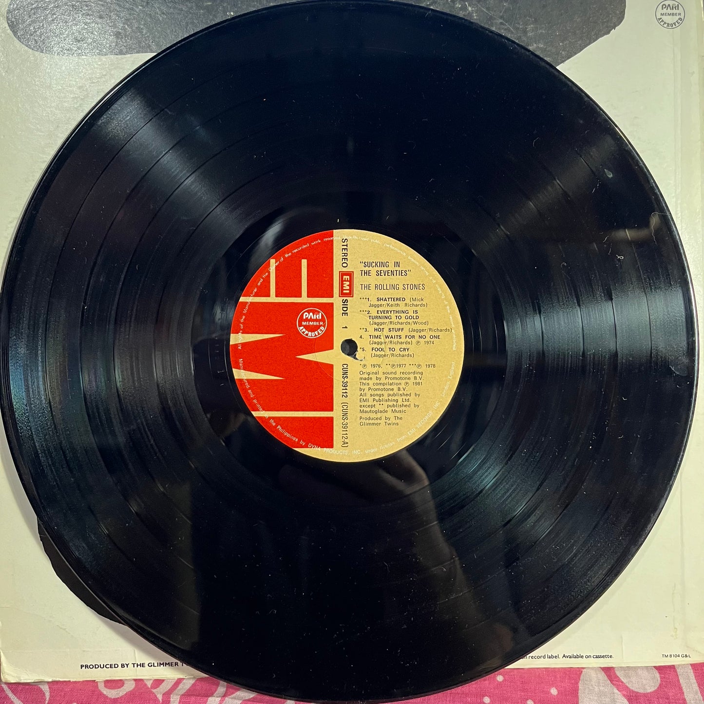 Sucking In The Seventies *PHILIPPINES* | Excellent (EX) Very Good (VG)