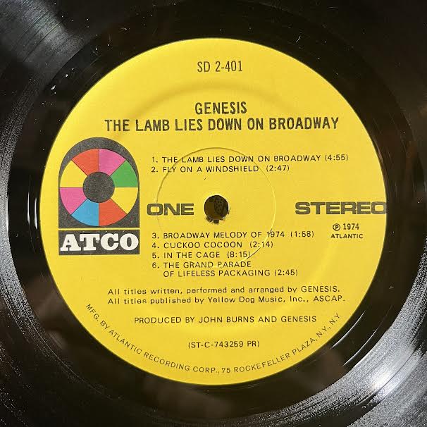 The Lamb Lies Down On Broadway (2xVINYL) | Excellent (EX) Very Good (VG) - ROCK / USED *EXCELLENT*