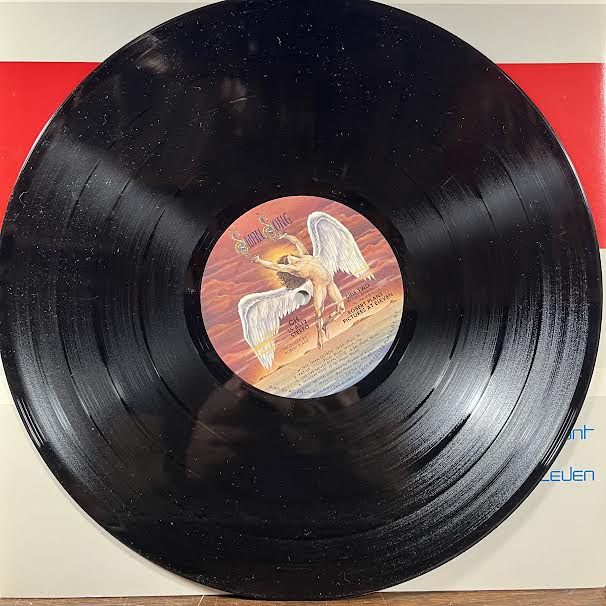 Pictures At Eleven (VINYL) | Near Mint- (NM-) Near Mint- (NM-) - ROCK / USED *NEAR MINT-*